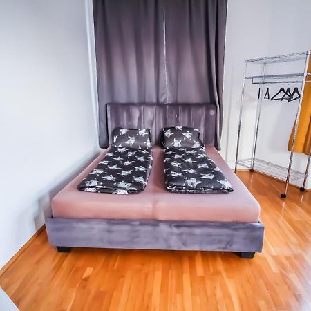 וינה Family 3 Bedroom Apartment Lv7 מראה חיצוני תמונה